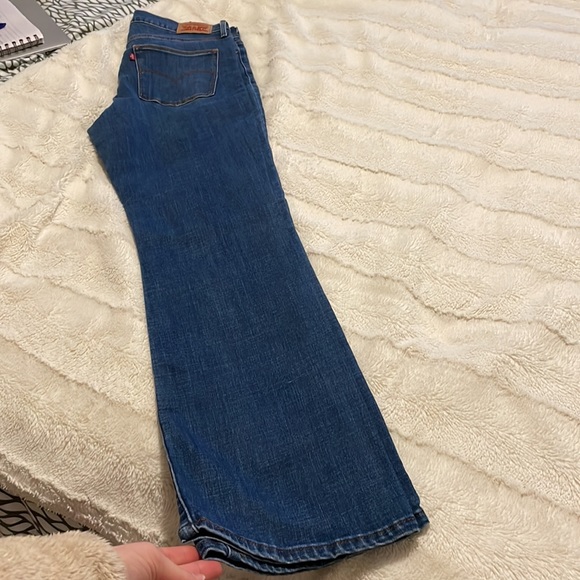 Vintage Levi’s low rise boot cut jeans - Picture 2 of 4